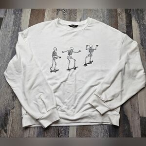 HALLOWEEN Shein Sweatshirt Skeletons on Skateboards Medium Black + White